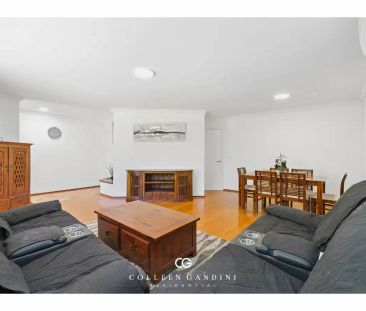 “FULLY FURNISHED AND CONVENIENTLY LOCATED COMMERCIAL / RESIDENTIAL ... - Photo 5