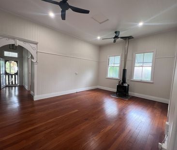 Charming Queenslander in the Heart of Yungaburra - Photo 1