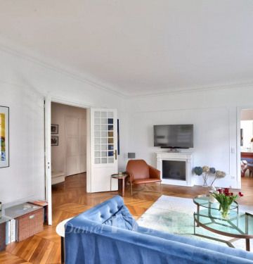 Appartement • Champerret-Berthier - Photo 1