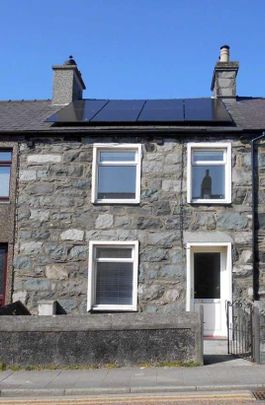 Water Street, Penygroes, Caernarfon, LL54 - Photo 1