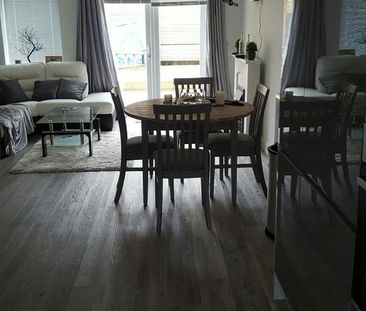 2 bedroom end of terrace house to rent - Photo 1