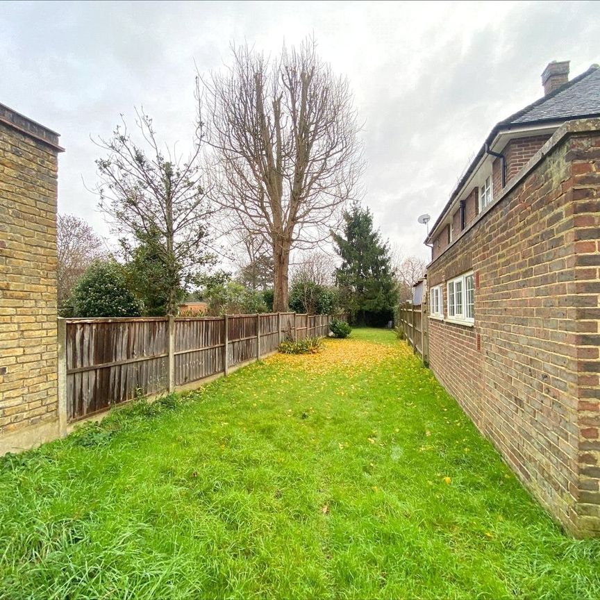 Jersey Road, Isleworth, London, TW7 - Photo 1