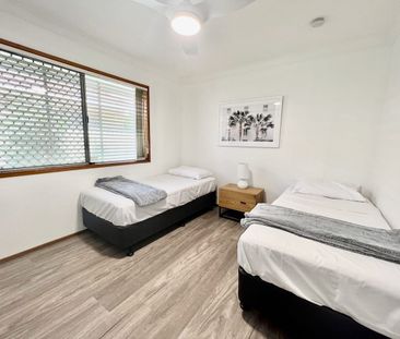 Close to Beach, Fully Furnished Home - Photo 6