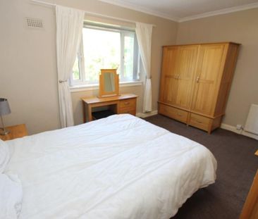 3 bedroom apartment to rent - Photo 5