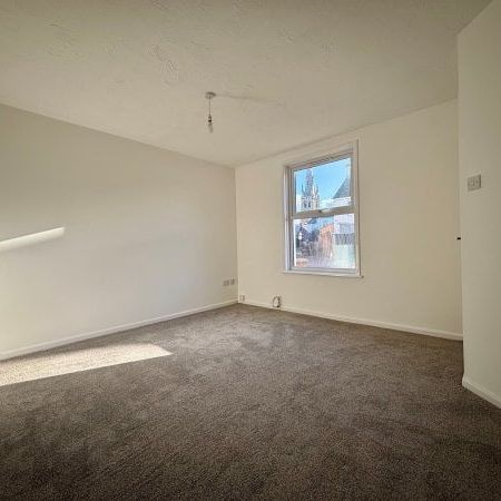 Royal Oak Mews, Cheltenham, GL50 - Photo 1