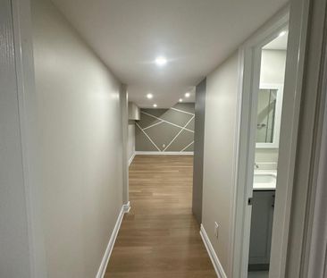 For Lease - 8 Buttonwood Road Unit# Bsmt, Brampton, Ontario - Photo 5