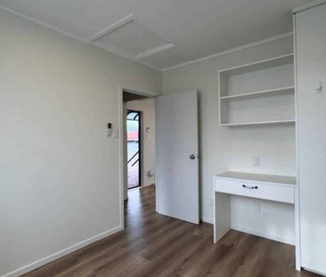 Te Koa Road, Central Panmure - Photo 4