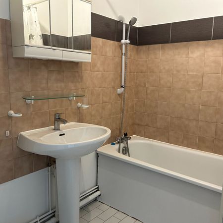 Location Appartement 1 pièce 17m² ROUEN 76000 - Photo 3