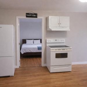 Immeuble - 101 7e Avenue Sud 3½ à Louer - Richmond - Photo 2