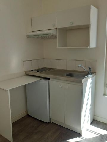 Location Appartement 2 pièces 36m² BORDEAUX 33000 - Photo 4