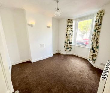 3 Bed Terraced House, Dundee Road, SE25 - Photo 6