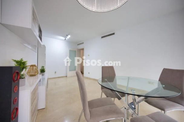 Piso en alquiler en Calle de las Canalejas - Photo 1