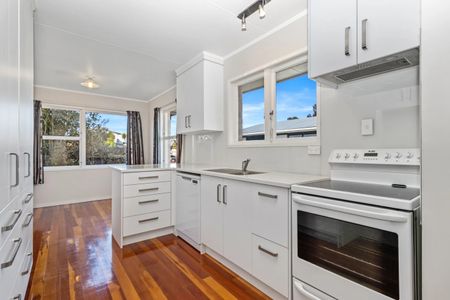 6 Margaret Place - Photo 3