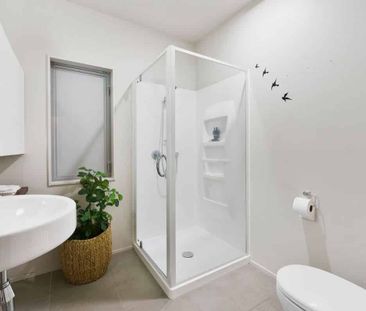 Lovely townhouse 7 minutes away from the CBD - Photo 3