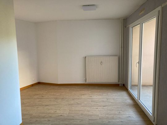 Location Appartement 5 pièces 87m² - Photo 1