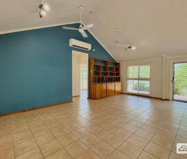 390 Hendry Road - Photo 1