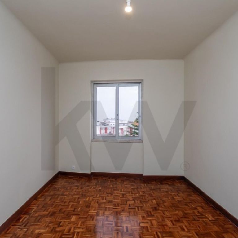 2 room luxury Flat for rent in Oeiras, Lisbon - Photo 1