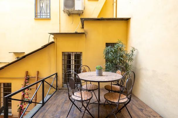 Via degli Ombrellari, Rome, Lazio 00193 - Photo 1