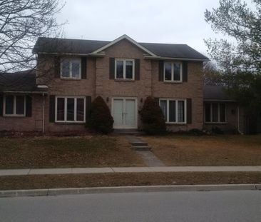 25 Hands Dr, Guelph - Photo 2