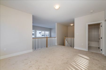 For Lease - 1 Ruby Crescent Road, Orillia, Ontario - Photo 5