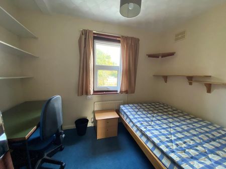 5 bedroom semi-detached house to rent - Photo 5