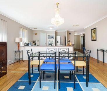 FULLY FURNISHED & FITTED - Photo 5