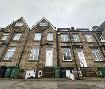 Broomhill Terrace, Off Warwick Road Batley - Photo 2