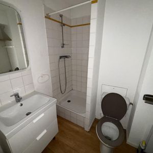 Location Appartement 1 pièce 23m² NANTES 44000 - Photo 2