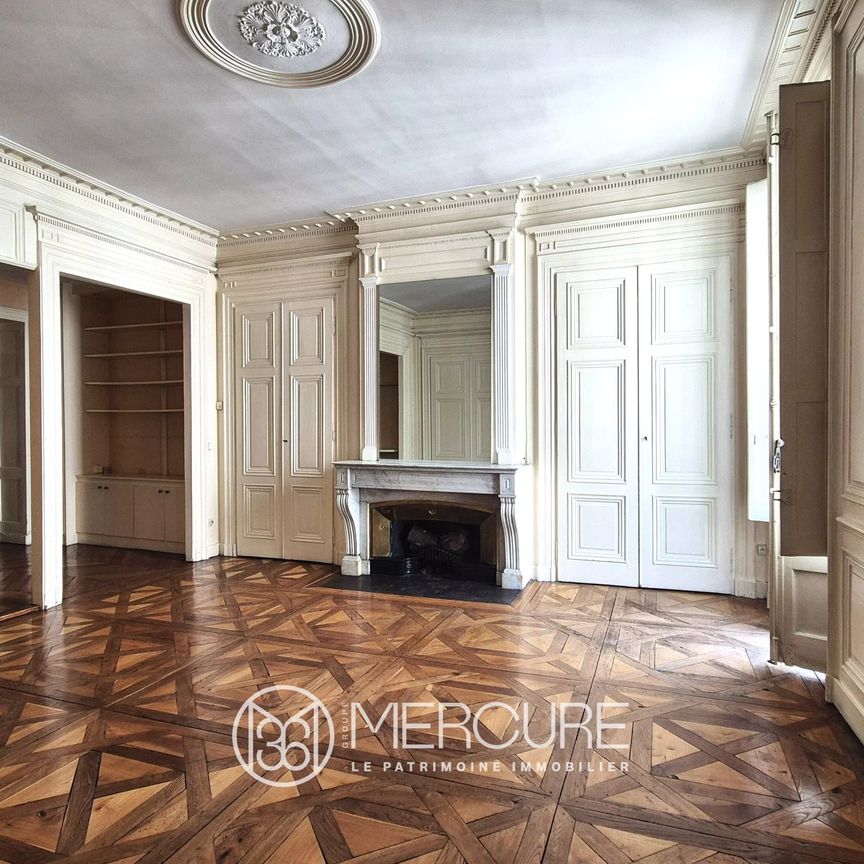 Location Appartement 4 pièces 117m² LYON 2ème - Photo 1