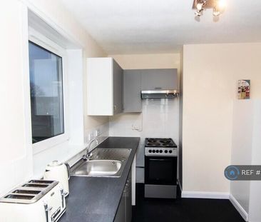 2 Bed Flat, Springhill Road, AB16 - Photo 5