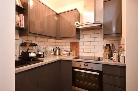 1 bedroom flat to rent - Photo 3