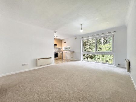 2 bedroom apartment to rent - Photo 2