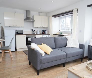 2 bedroom detached house to rent - Photo 6