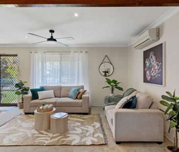 Comfortable Three-Bedroom Home with Double Garage in Belmont - Photo 4