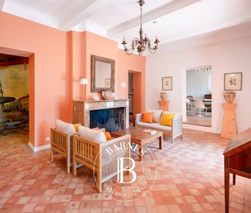 Tout savoir sur cette maison dans le quartier Est-Repentance-Les Tr... - Photo 1