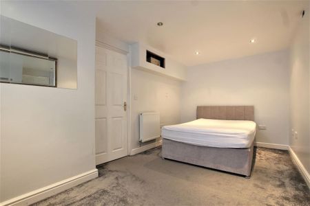 4 bedroom house to rent - Photo 4