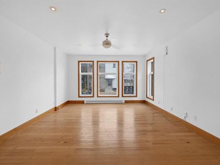 Unit 3: Entire unit - Photo 4