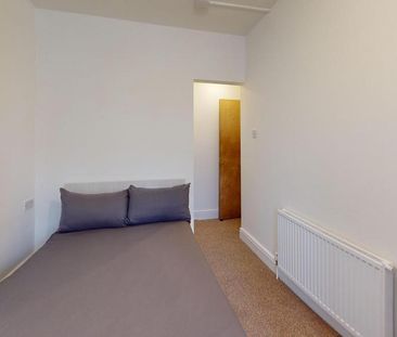 6 bedroom house to rent - Photo 5