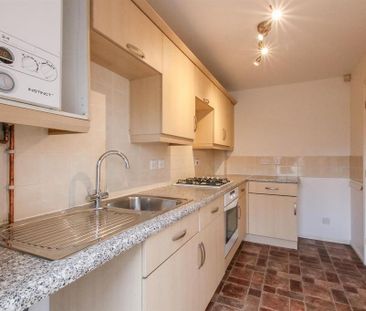 2 bedroom terraced house to rent - Photo 6