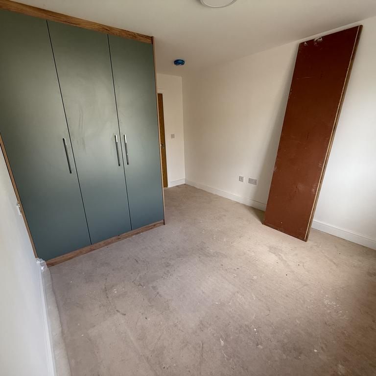 3 bedroom apartment to rent - Photo 1