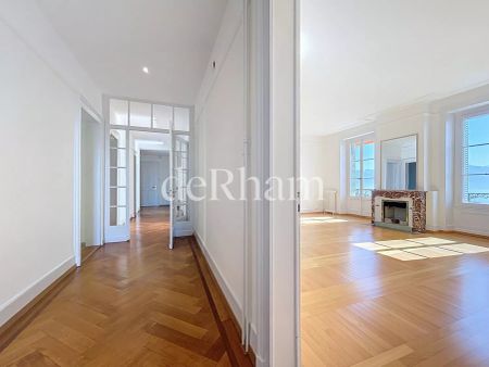 Somptueux appartement Haussmannien de 6,5 pièces avec vue imprenable! - Photo 5