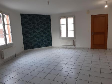 A LOUER APPARTEMENT DE TYPE F5 A SAINT AMAND SUR FION - Photo 5