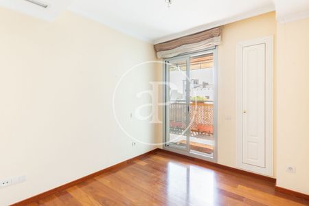 Flat for rent in Colón - Photo 4