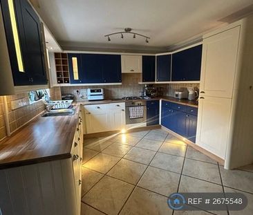 1 bedroom in a house share to rent - Photo 4