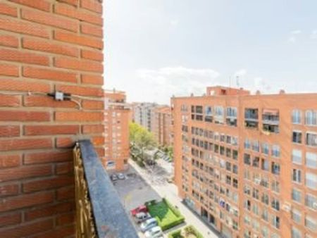 Avinguda del Cid, Valencia, Valencian Community 46014 - Photo 5