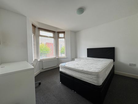 Maindy Road, Cathays - Photo 4