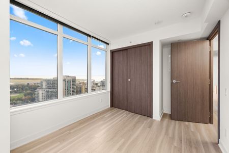 For Lease - 17 Bathurst Street Unit# 2015, Toronto, Ontario - Photo 2