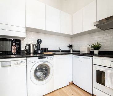 Appartement te huur in Brussel voor € 1.950 met 2 slaapkamers - Foto 3