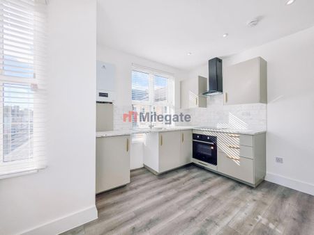 3 bedroom flat to rent - Photo 5