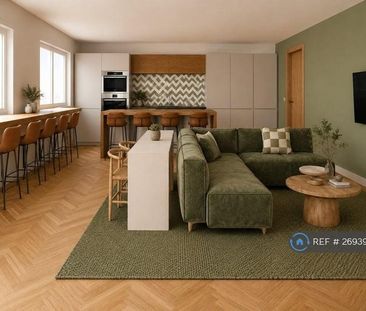 1 bedroom in a house share to rent - Photo 1